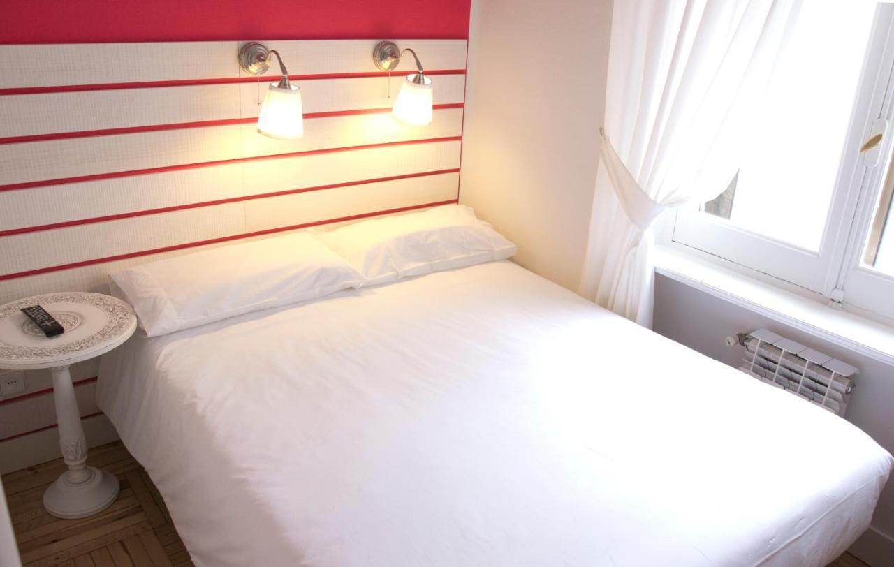 Hostal Boreal Mistral Burgo Exteriör bild
